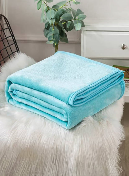 Parry Life Double Solid Flannel Fleece Blanket – Ultra Soft Polyester, Machine Washable, Double Bed Size  PARAJOHN UAE