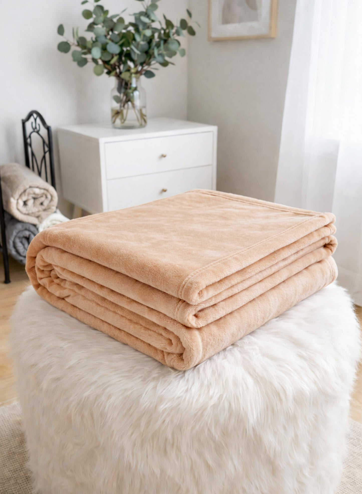 Parry Life Double Solid Flannel Fleece Blanket – Ultra Soft Polyester, Machine Washable, Double Bed Size  PARAJOHN UAE