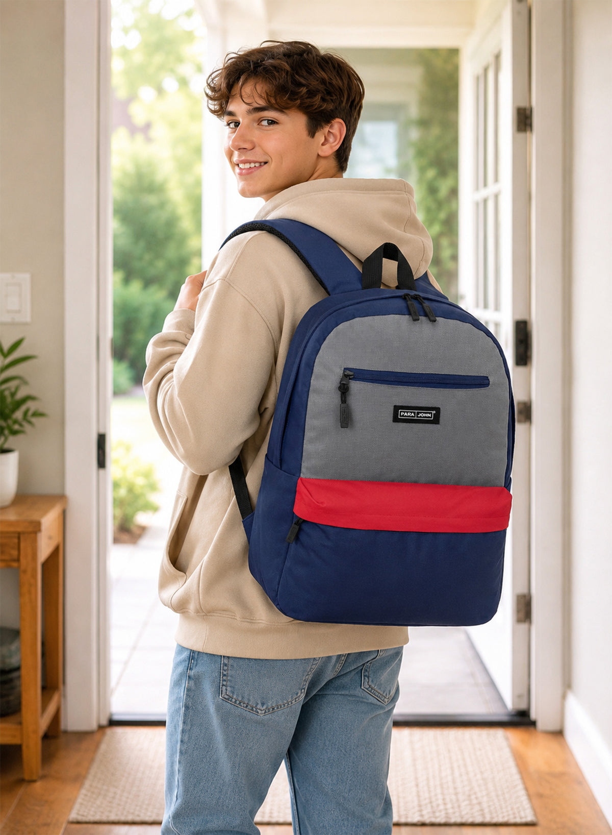 ROAMER - 17 inch Unisex Premium Back Pack, 26 L