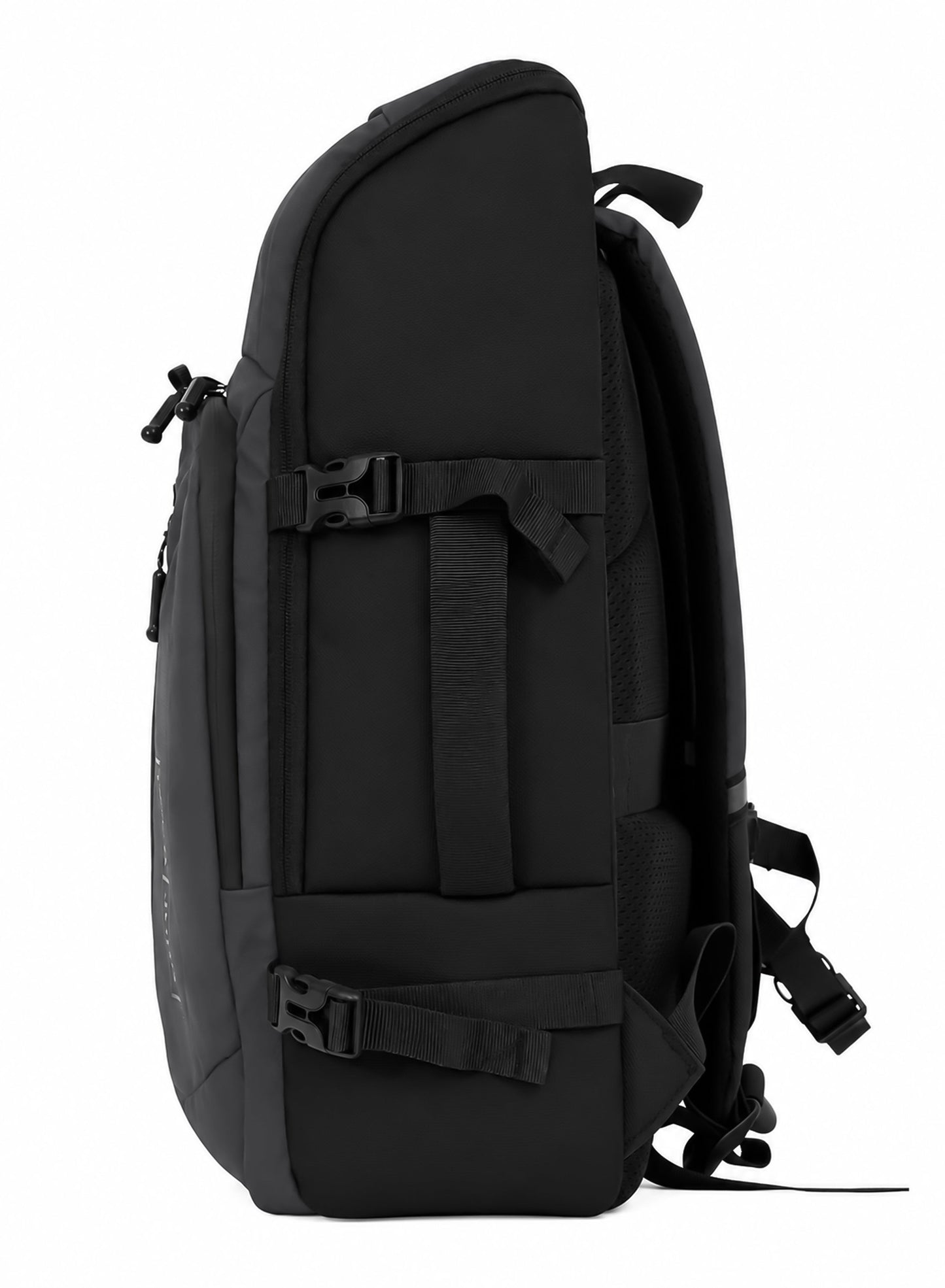 Parajohn STRIDER 18 Inch Water-Resistant Laptop Backpack, PU Coated Polyester Travel Bag with Trolley Sleeve, Concealed Back Pocket & Cushioned Laptop Compartment  PARAJOHN UAE