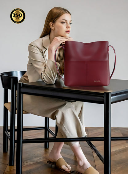 Parajohn London Ladies Celeste Noir PU Shoulder bag| Women’s Elegant Everyday Bag with Luxurious Leather-Finish Design