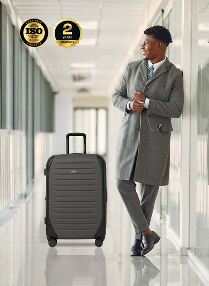 Para John Altiv 3-Piece Travel Set – Lightweight 100% PC Hard-Side Trolley Luggage with 360° Spinner Wheels, Durable & Stylish Suitcase Set  PARAJOHN UAE