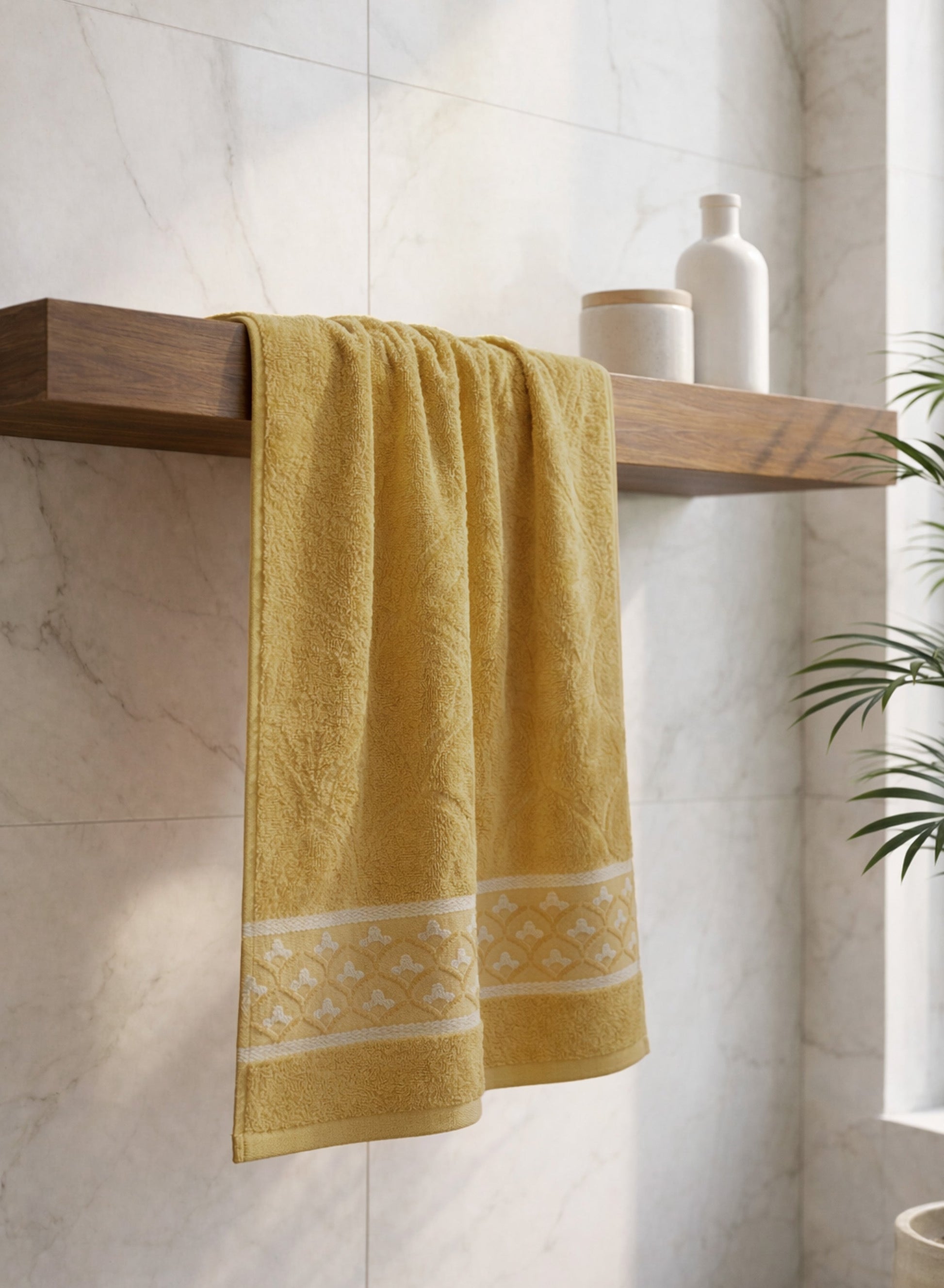 Parrylife Solo Bath Towel  Highly Absorbent & Fade Resistant Cotton Blend 70x140 CM Home & Travel Towel  PARAJOHN UAE
