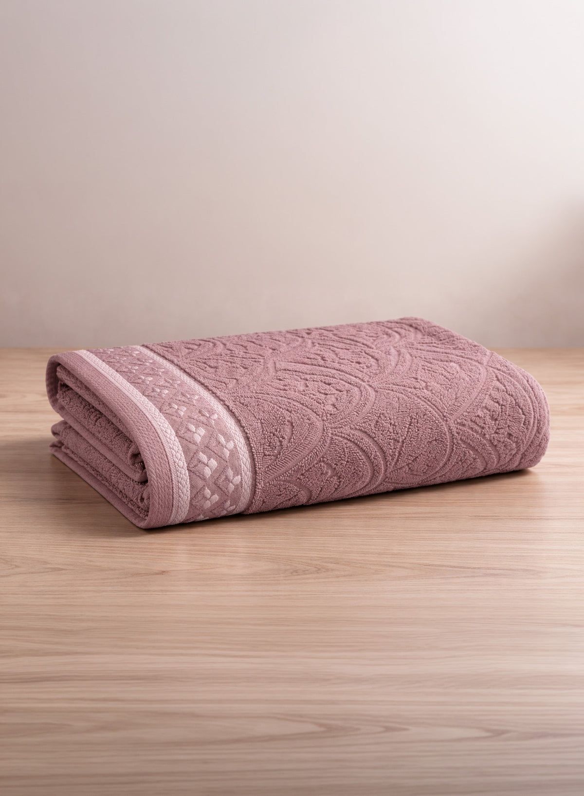 Parrylife Solo Bath Towel  Highly Absorbent & Fade Resistant Cotton Blend 70x140 CM Home & Travel Towel  PARAJOHN UAE