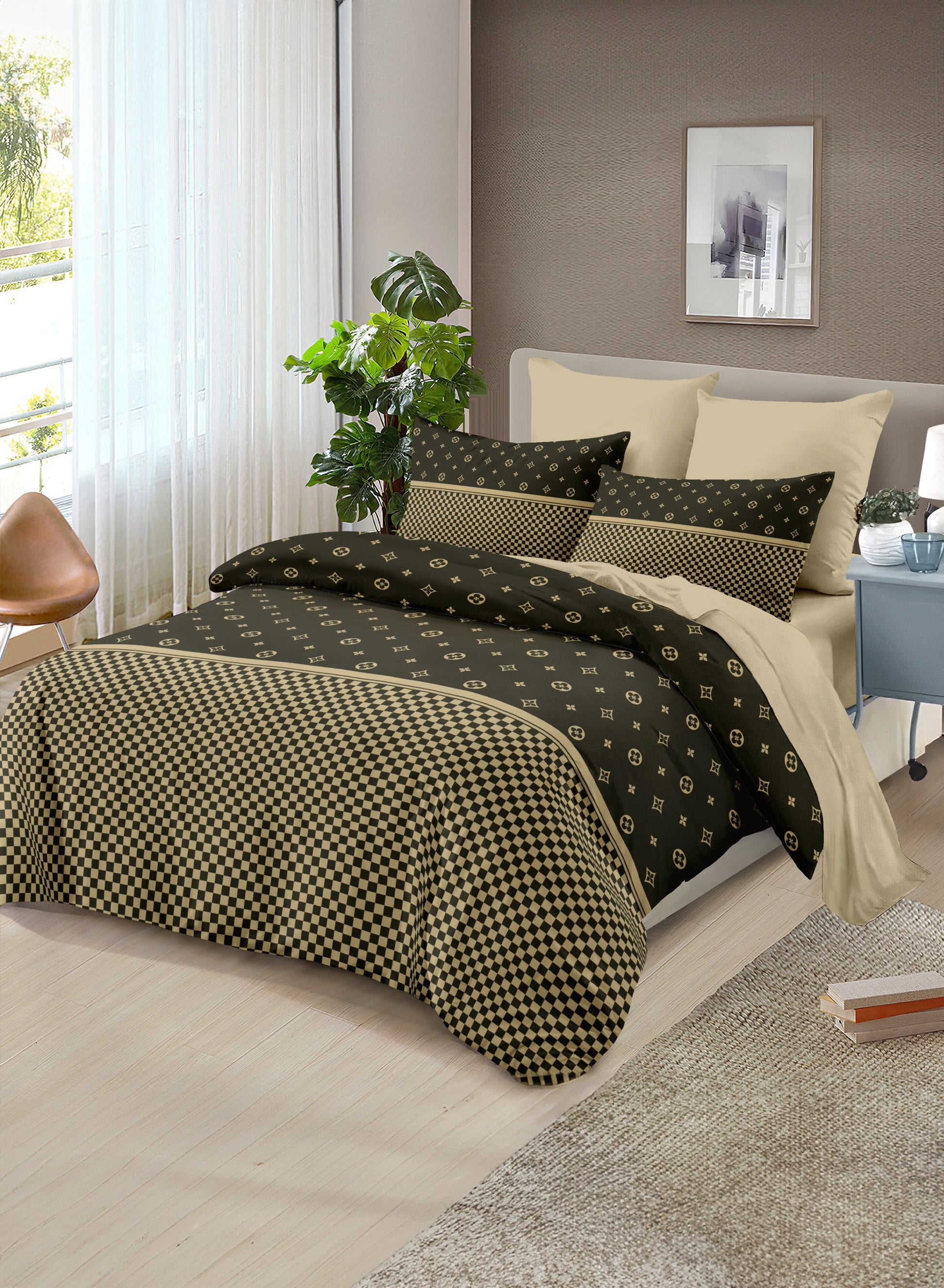 Parajohn Parry Life 4-Piece Microfiber Comforter Set – Ultra Soft Bedding Set with Fitted Sheet, Pillow Cases & Cushion (Breathable, Lightweight)  PARAJOHN UAE